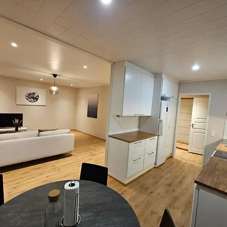 Kotimaailma - Rivitalokolmio Porvoossa